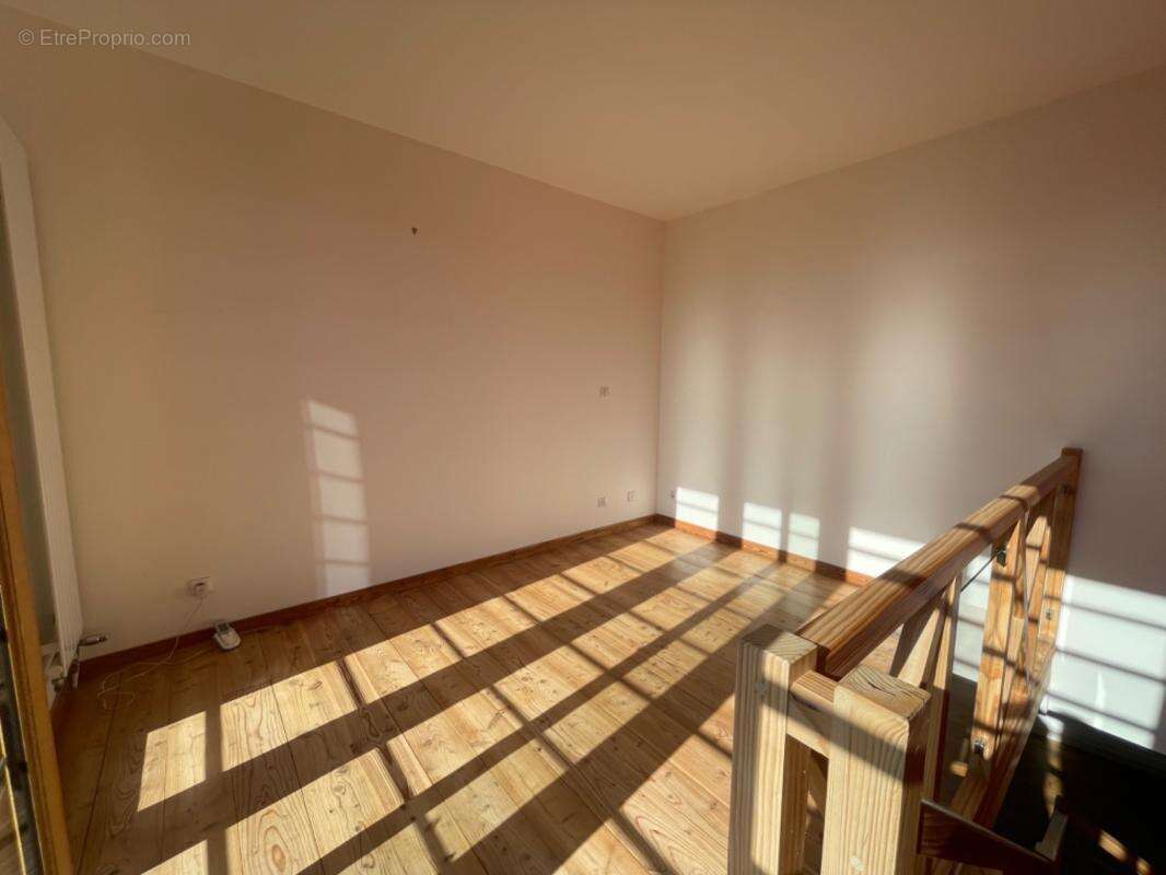 Duplex 130m2 quartier Ruchoux 5 pièces LIMOGES (87) - photo 15