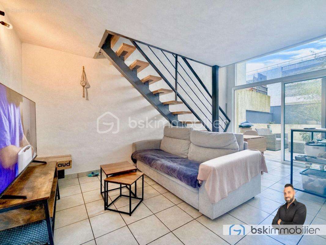 Appartement à CASTELNAU-LE-LEZ