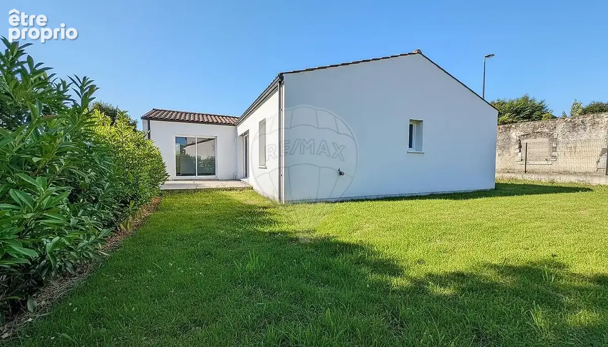 Maison à LES MATHES