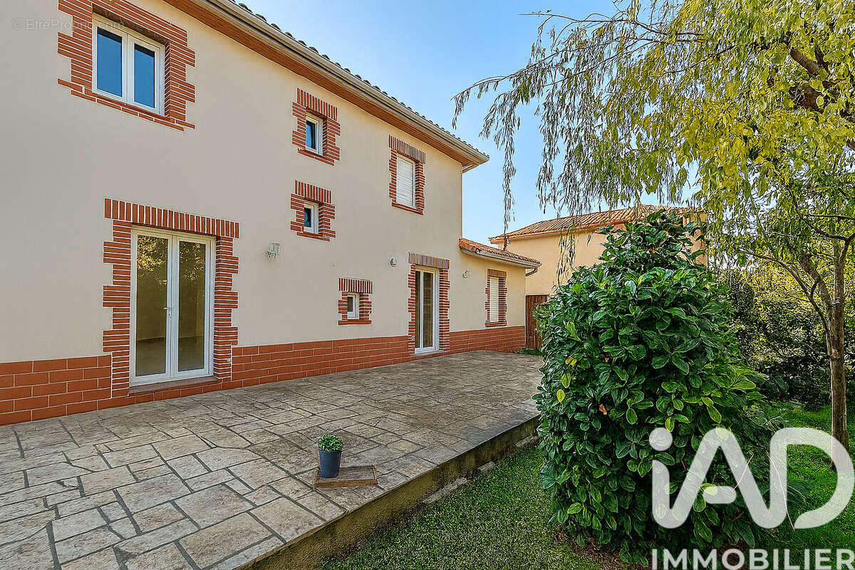 Photo 2 - Maison à ELNE