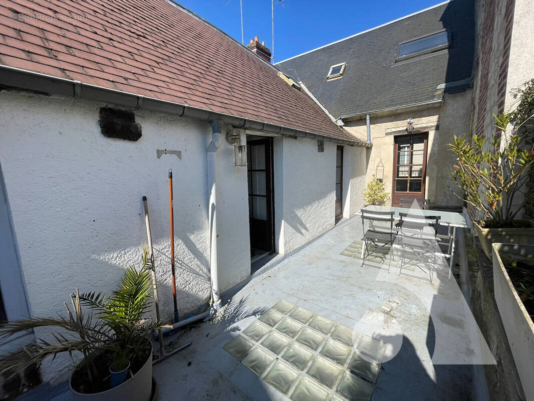 Maison à CREPY-EN-VALOIS