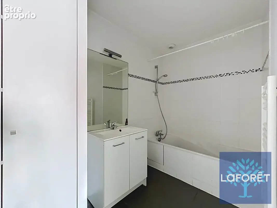 Appartement 3 pièces 68,18 m² + Garage + Place de parking + Balcon - photo 8