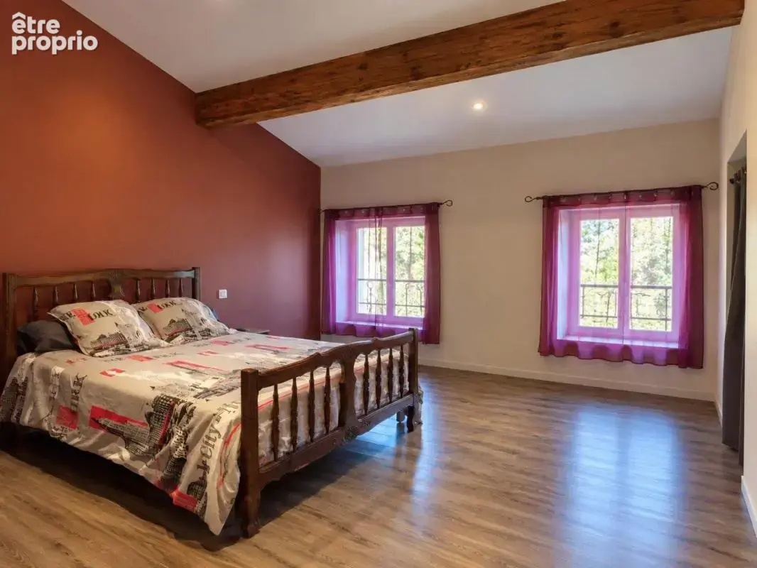 Maison de caractère – 152 m² – Volumes exceptionnels – Grand garage – Argeliers - photo 4