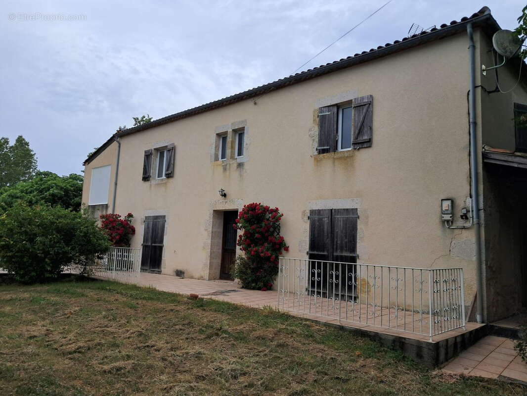 En limite Gers Nord MAISON avec terrain 1 ha 18 a - photo 26