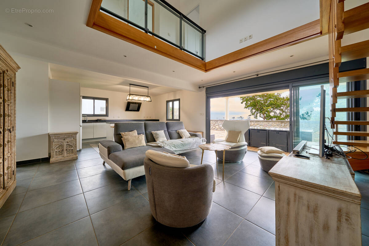 Maison à SAINTE-MARIE