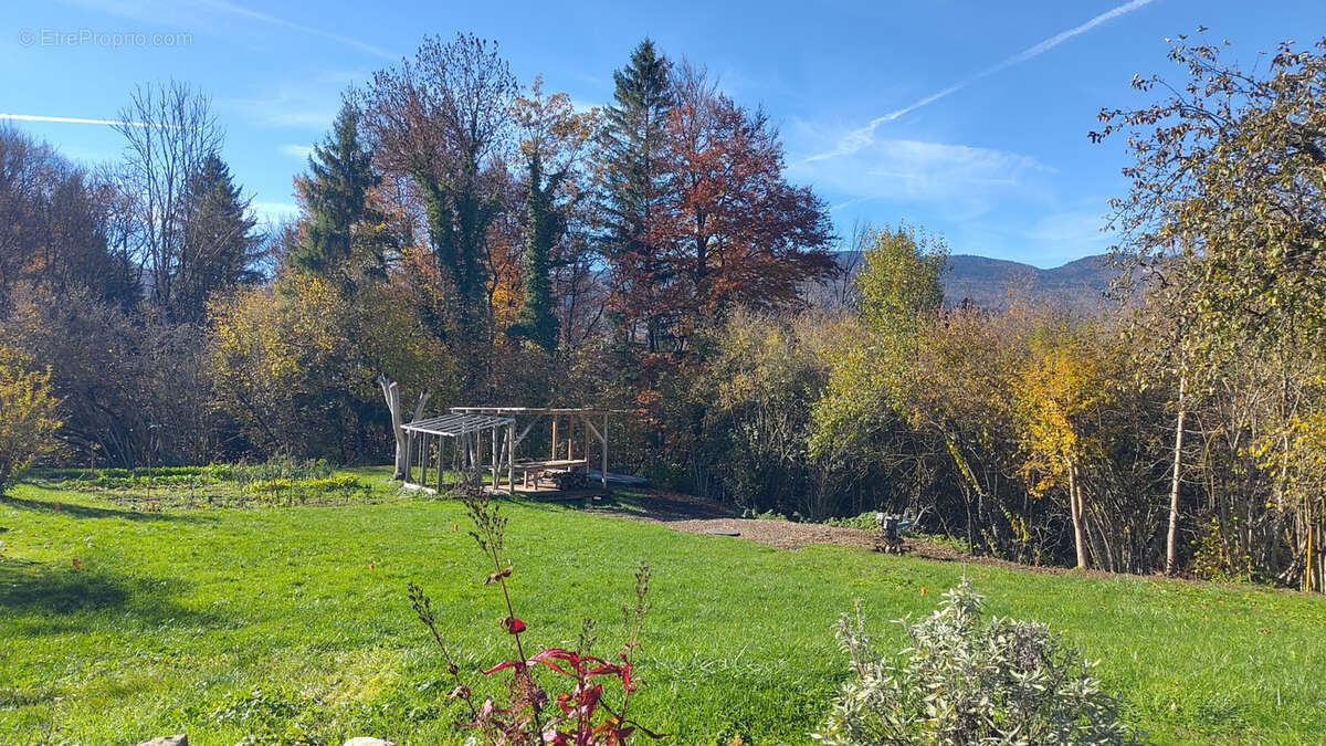 Appartement à LA MOTTE-EN-BAUGES