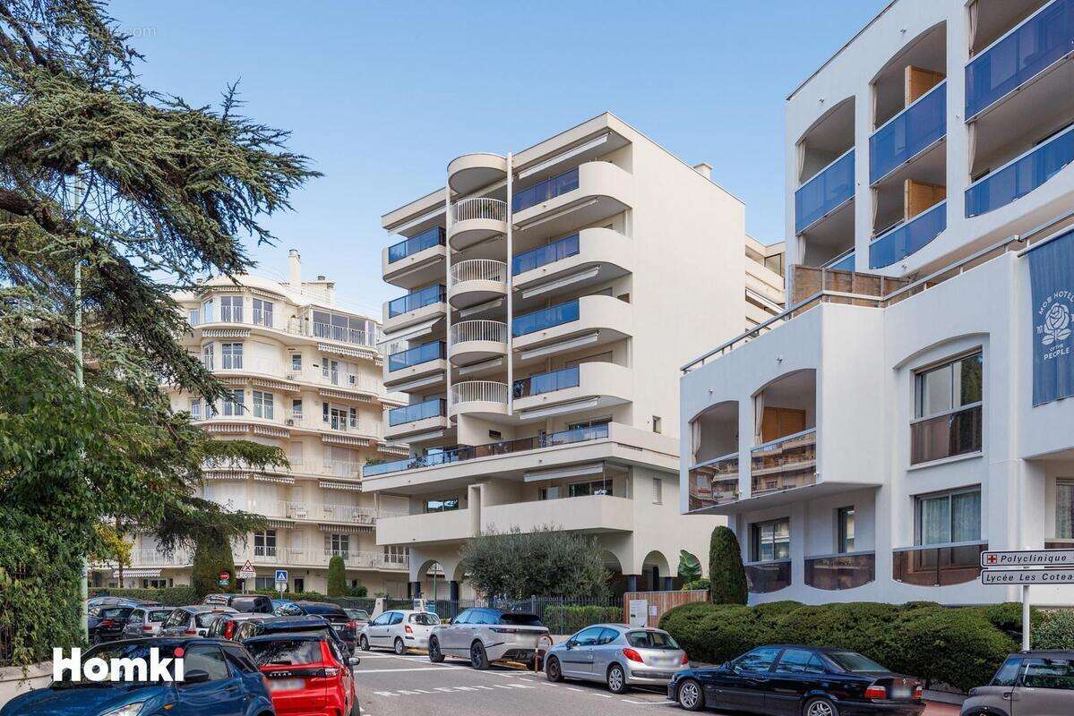 Appartement à LE CANNET