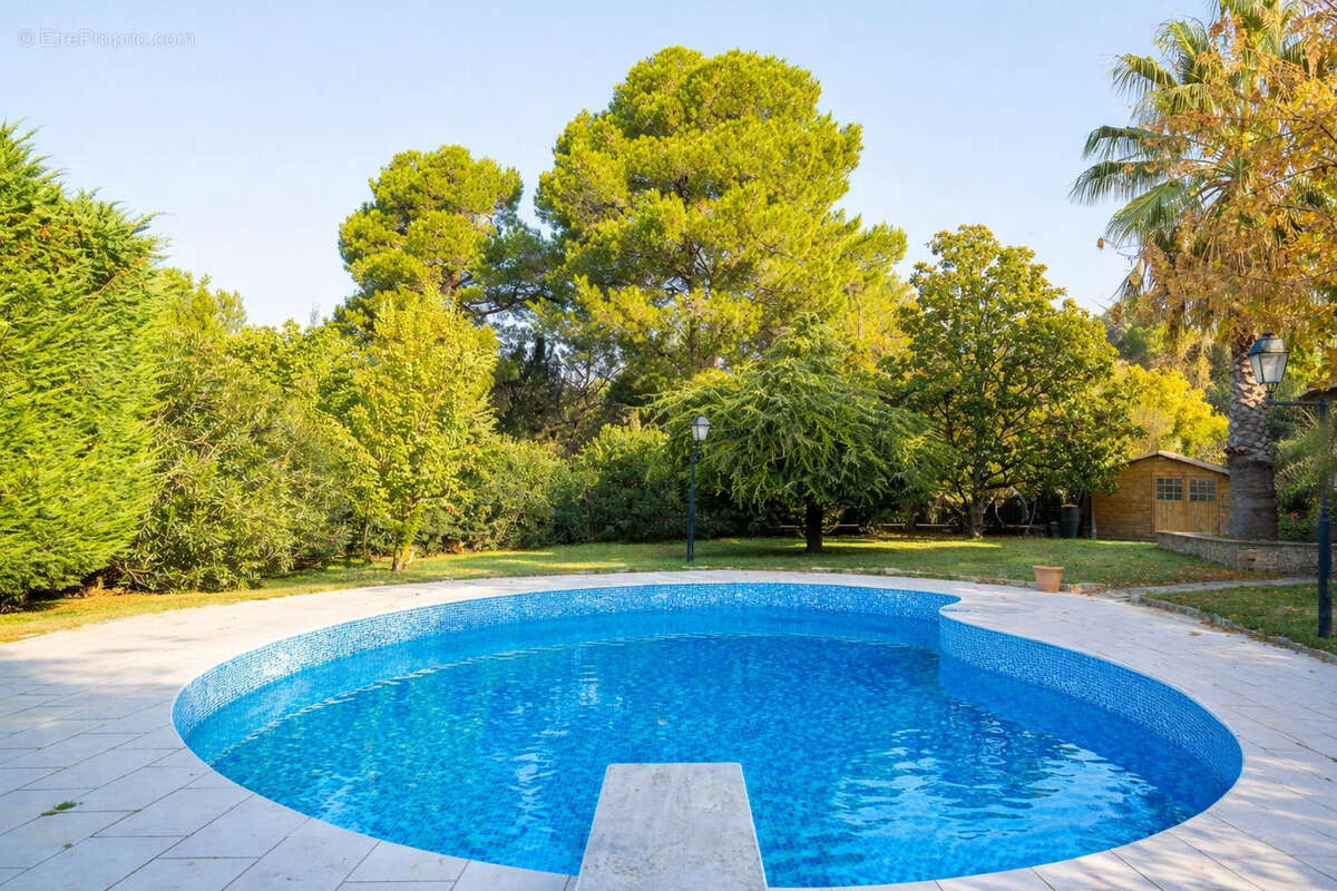 Maison à MARSEILLE-11E