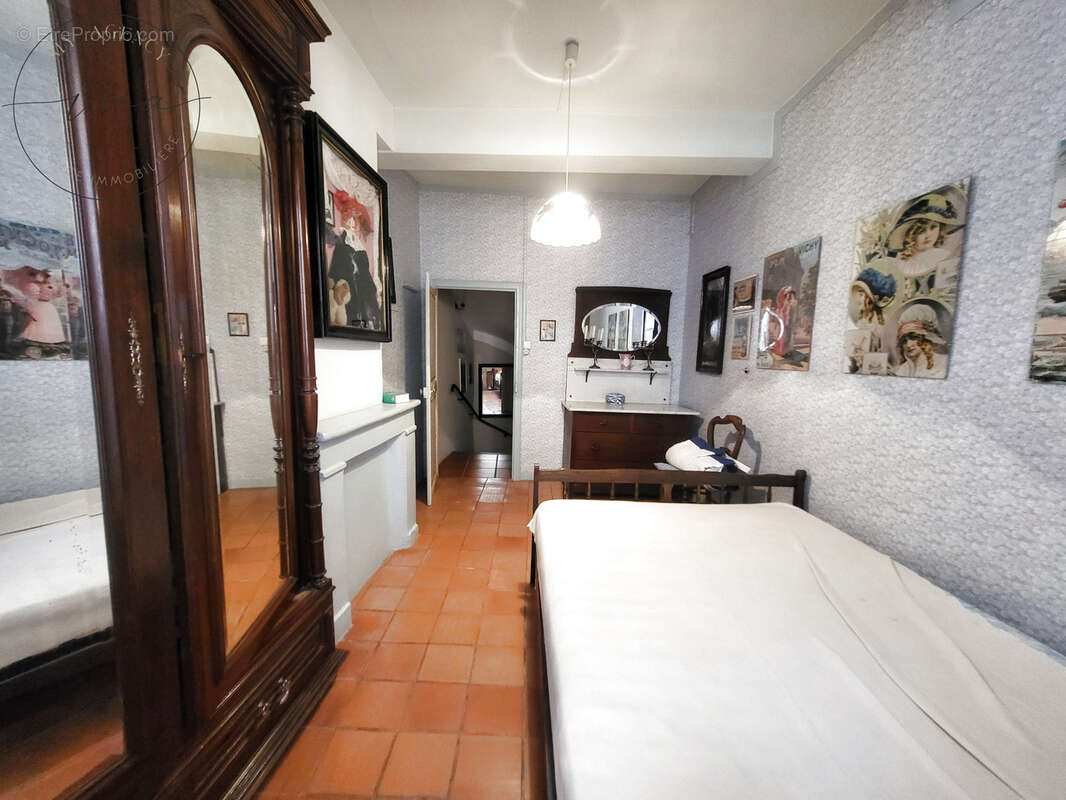 Caux - Charmante maison de village, 4 pièces, 2 chambres, située à 2 pas du centre du village, beau potentiel - photo 10