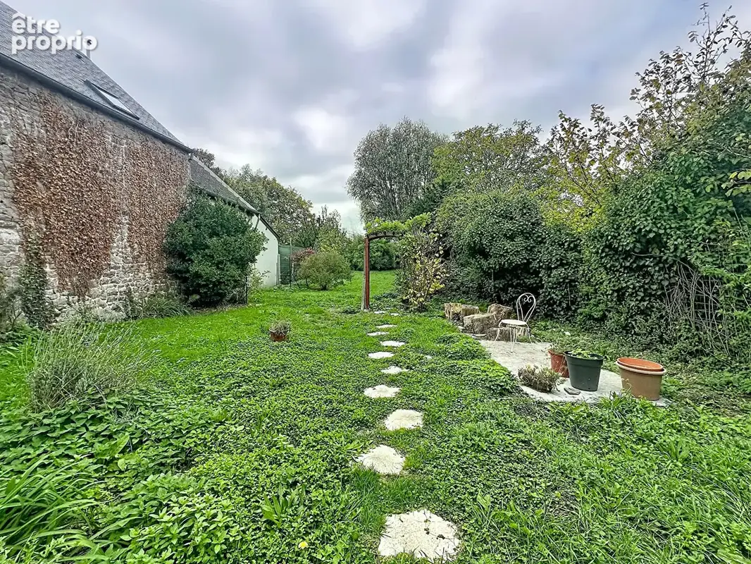 Maison en pierre avec potentiel d'aménagement et terrain à Mont-Dol - photo 16