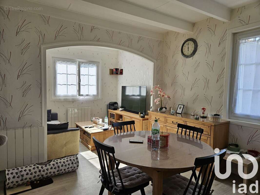 Photo 3 - Maison à MASSIGNAC