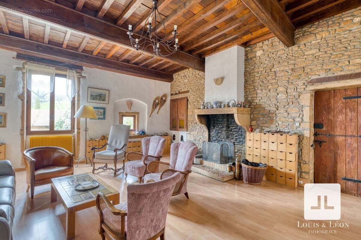 Maison à CHARNAY