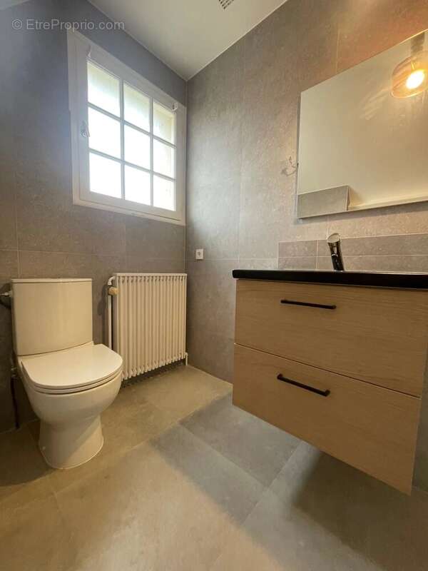 Maison à SAINT-NOM-LA-BRETECHE