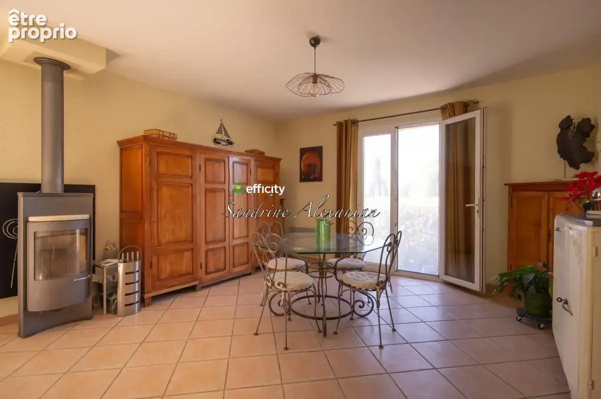 Maison 100 m² à Vidauban  - photo 9