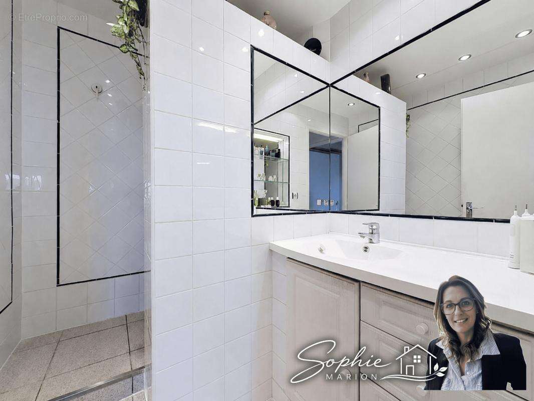 Appartement à SAINT-GENIS-LAVAL