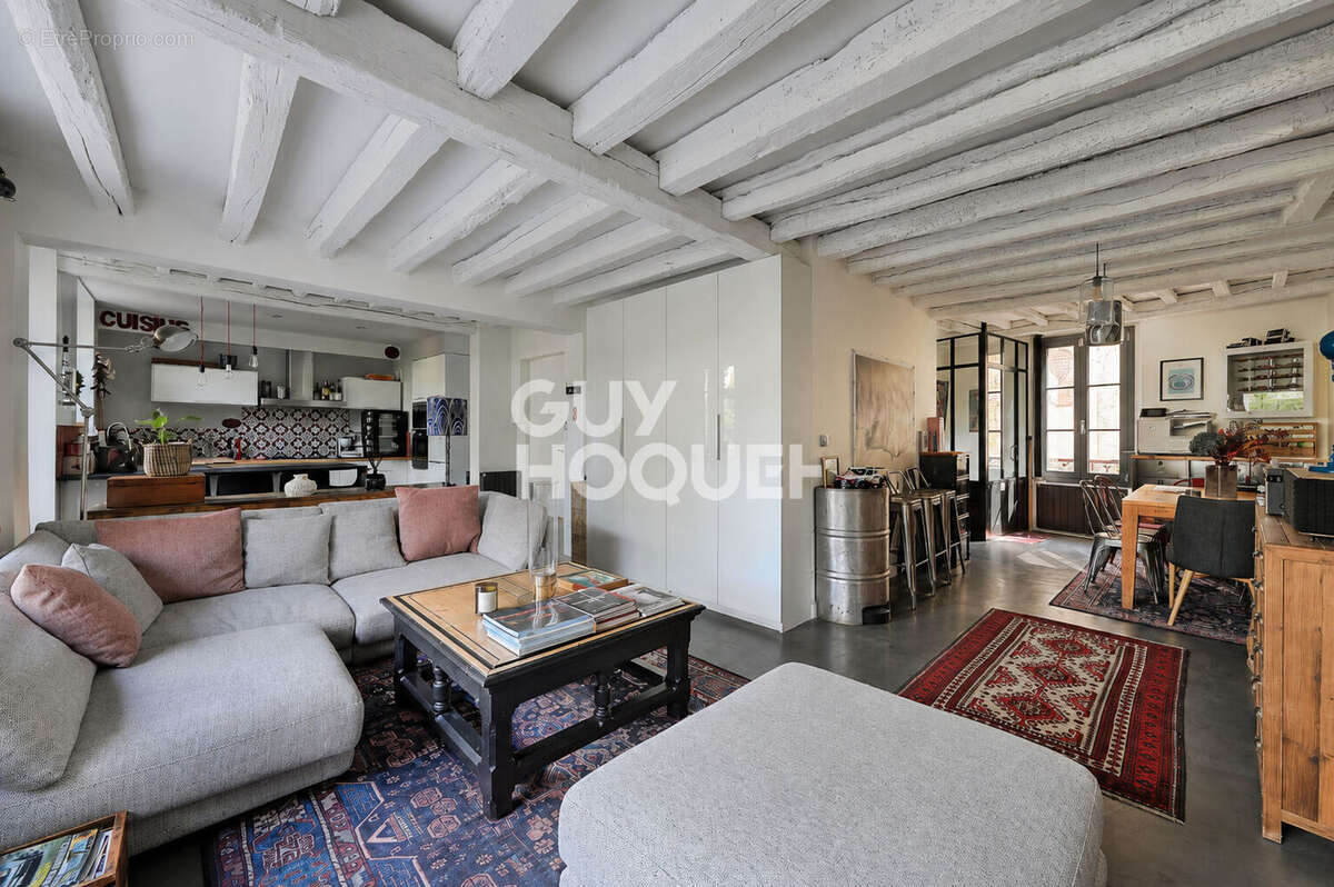 Appartement à BRIE-COMTE-ROBERT