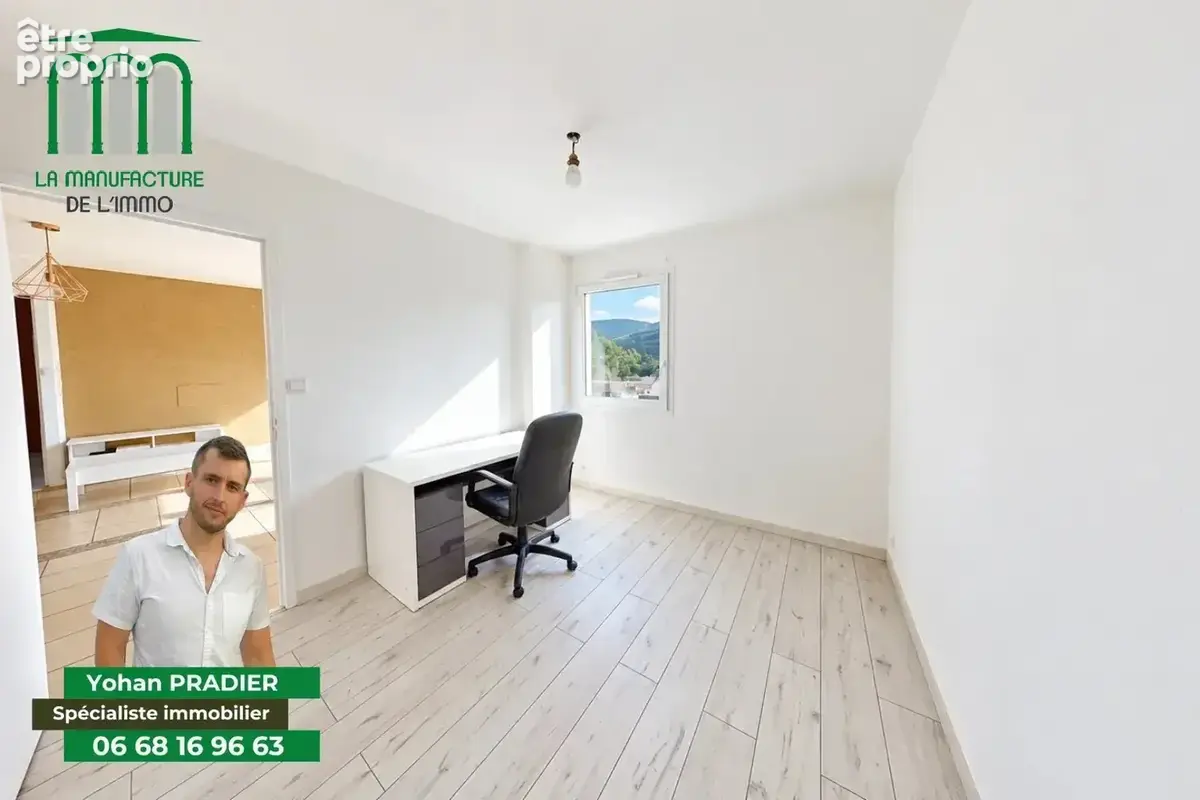 Appartement T4 - 3 Chambres - Dernier étage - Balcon - Garage/ Prox. Bellevue-La Rivière - photo 9