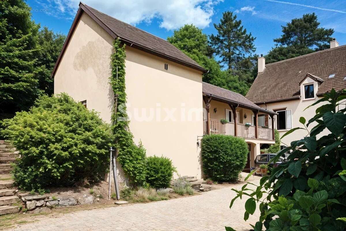 Maison à SANTENAY