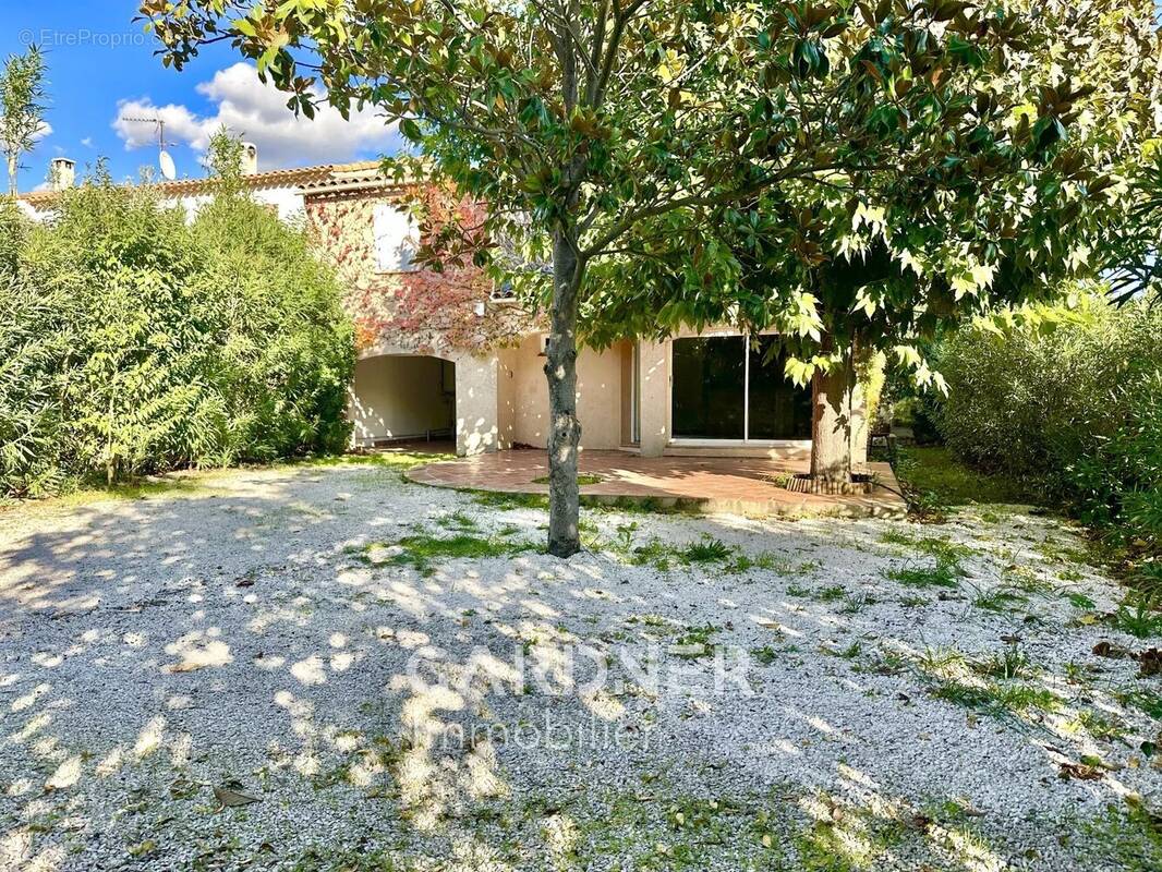 Maison à MARSEILLE-12E