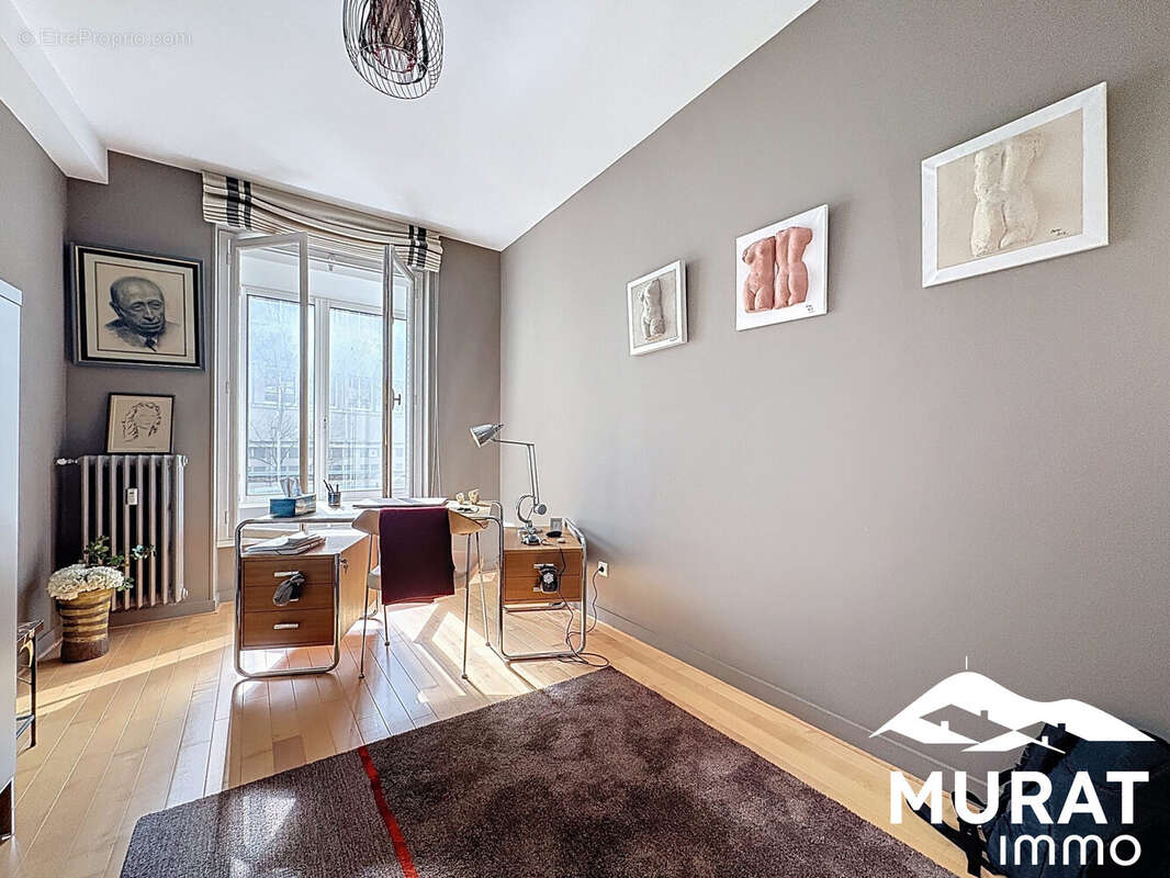 Appartement à CHAMALIERES