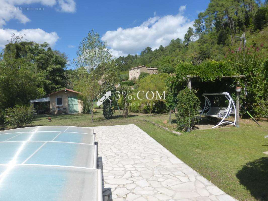 Maison à LE MARTINET