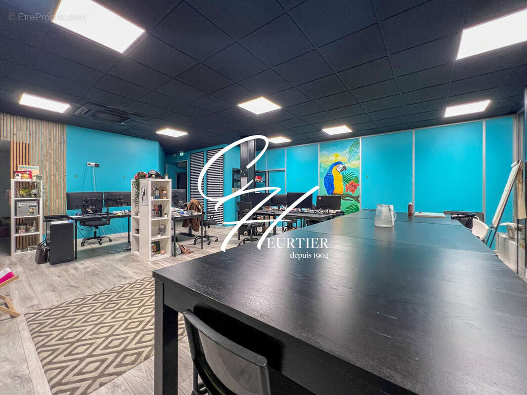 Commerce à SAINT-MARTIN-LE-VINOUX