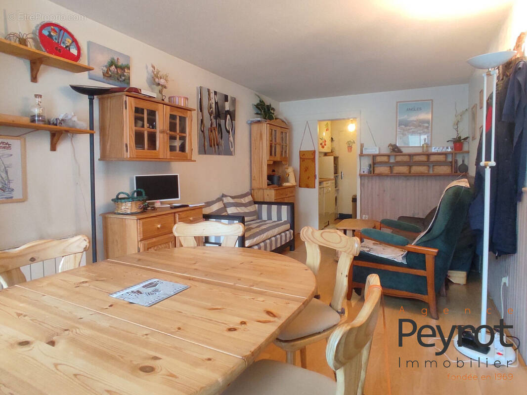 Appartement à LES ANGLES