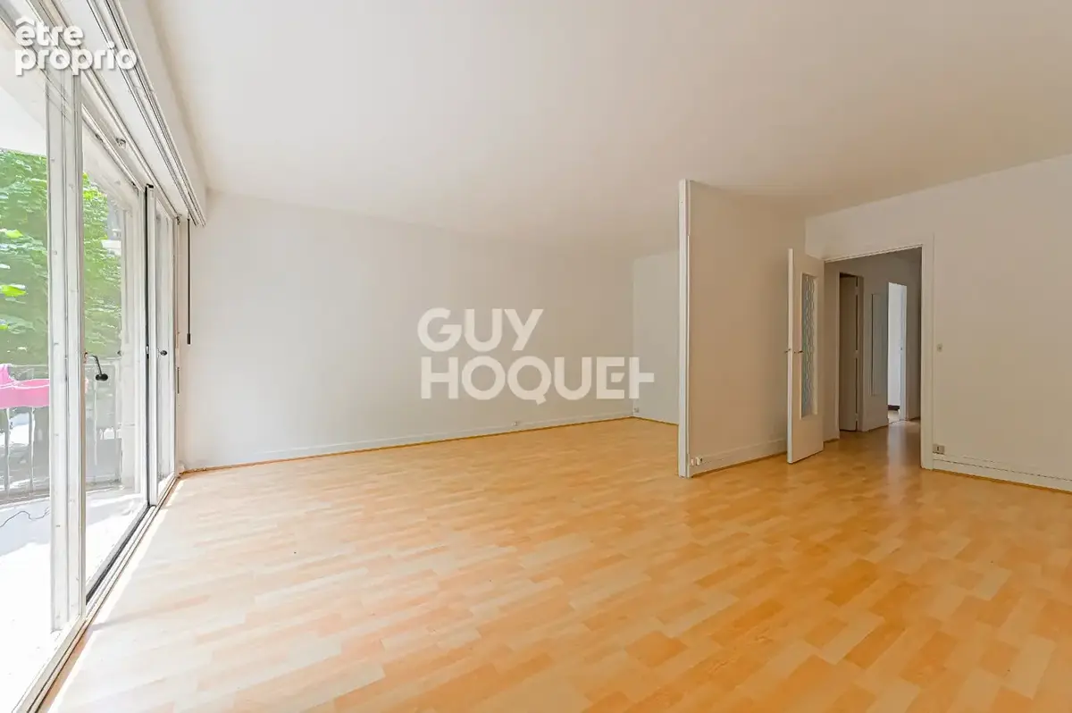 Appartement à PARIS-12E
