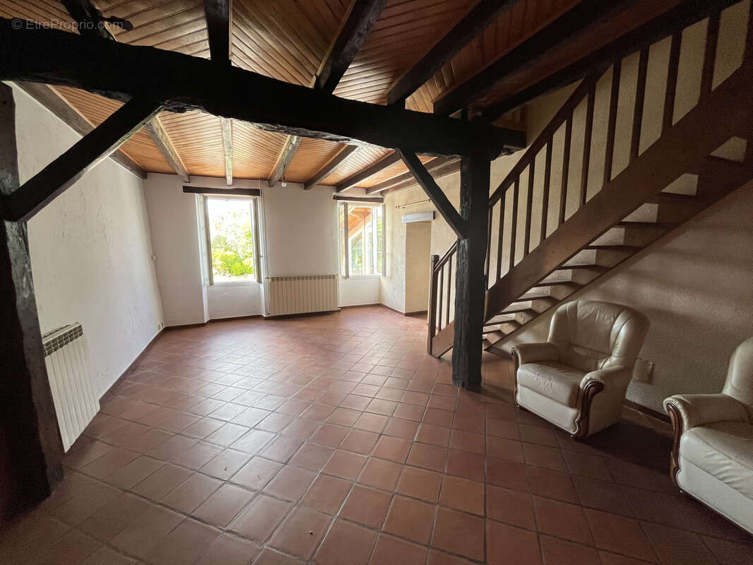 Maison à LA REOLE