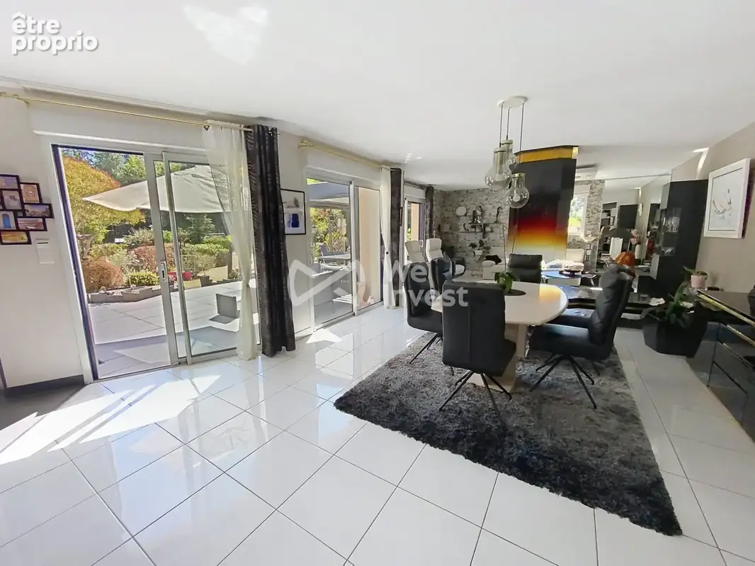 Maison 230 m² à Monce-En-Belin  - photo 2