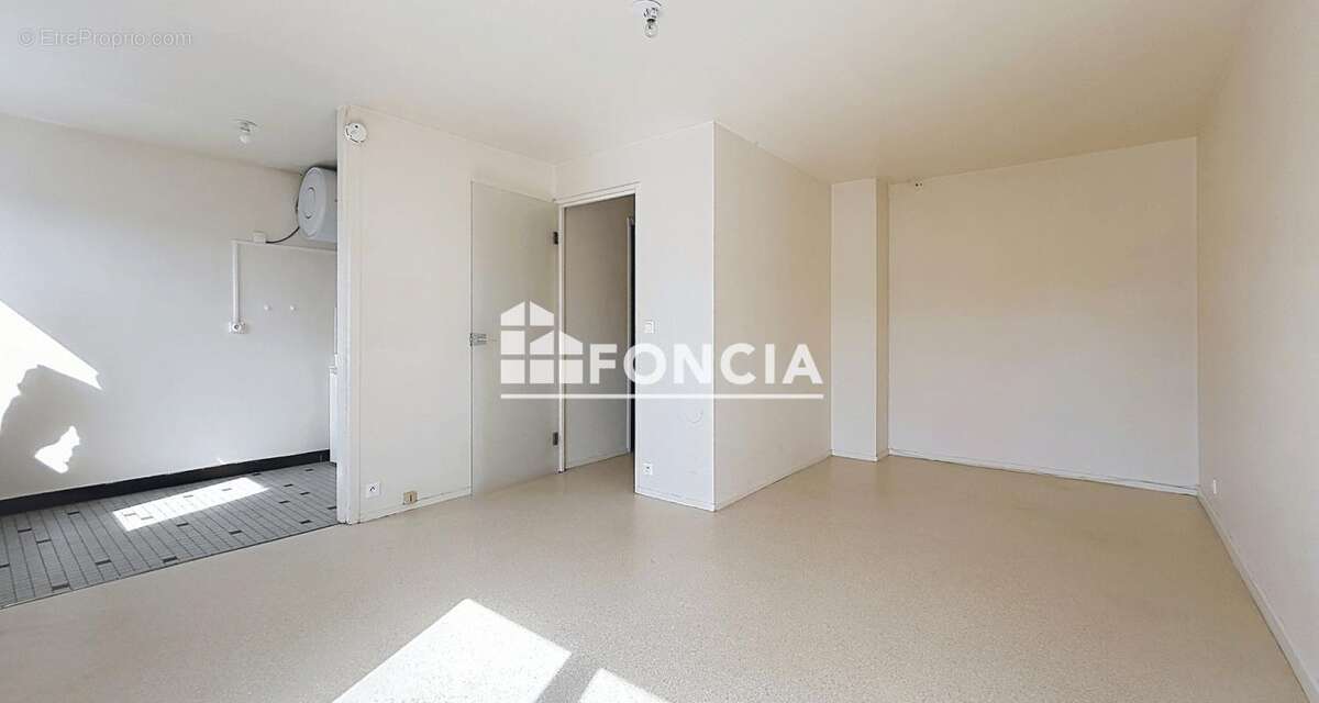 Studio 31 m² – vendu libre – secteur puy las rodas - photo 2