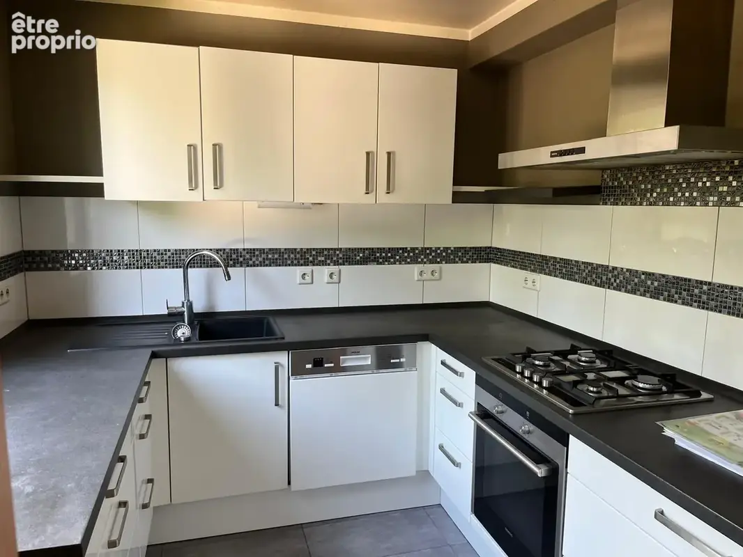 Maison mitoyenne,134m2 6 pièces située dans un quartier calme de Wissembourg - photo 5