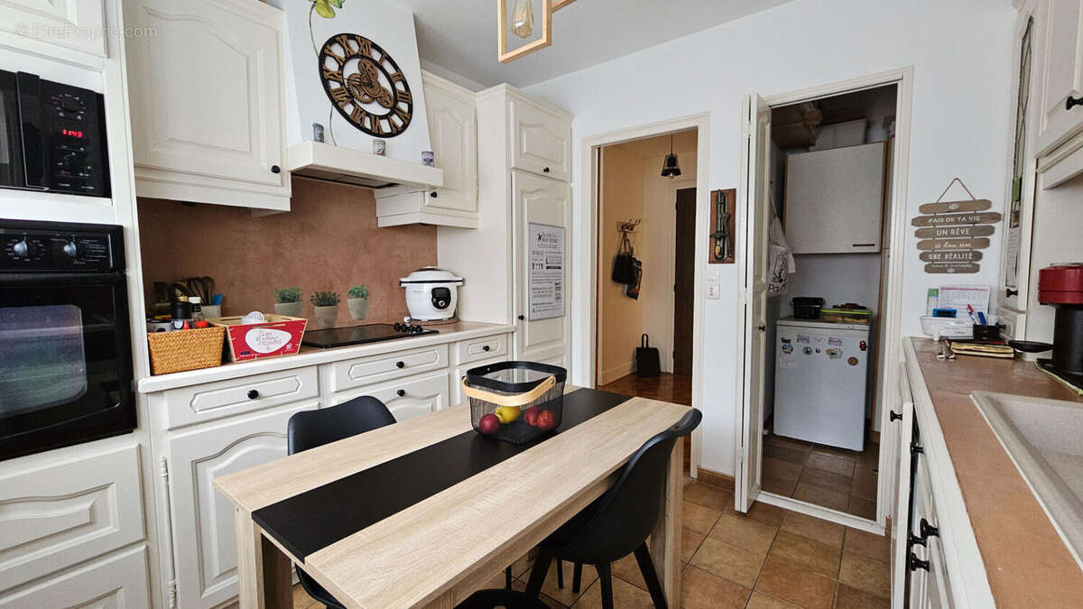 Appartement à CHILLY-MAZARIN