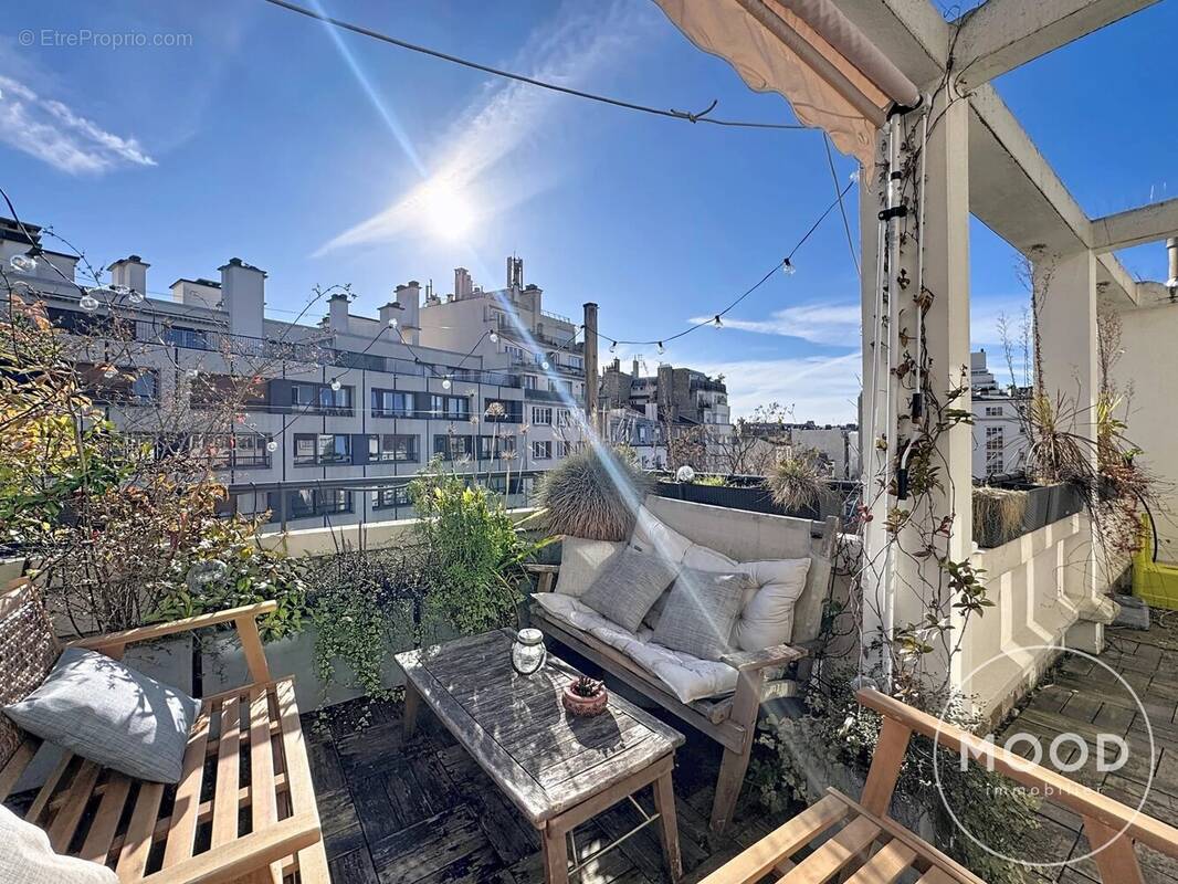 Appartement à PARIS-16E