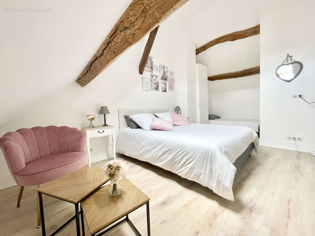 Maison à COUILLY-PONT-AUX-DAMES