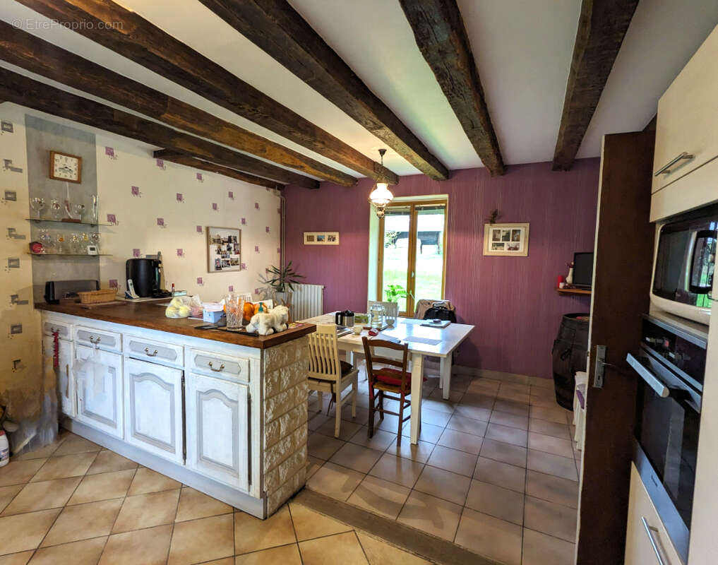 Maison à ARPHEUILLES