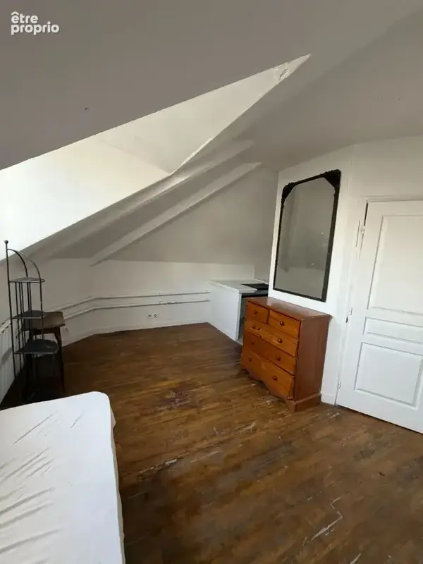 PARIS 16 - Porte Dauphine - Studio de 14.6 m² - photo 6
