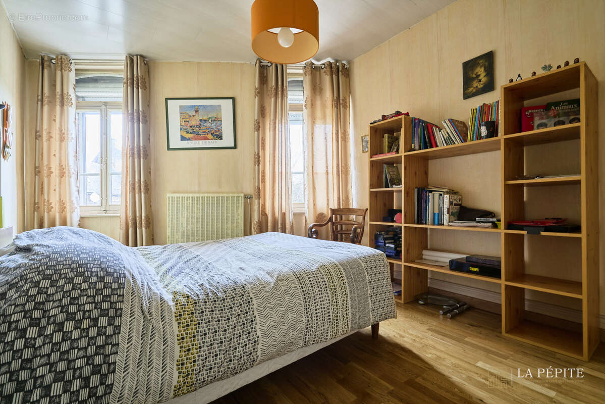 Maison à NEUVILLE-SAINT-REMY