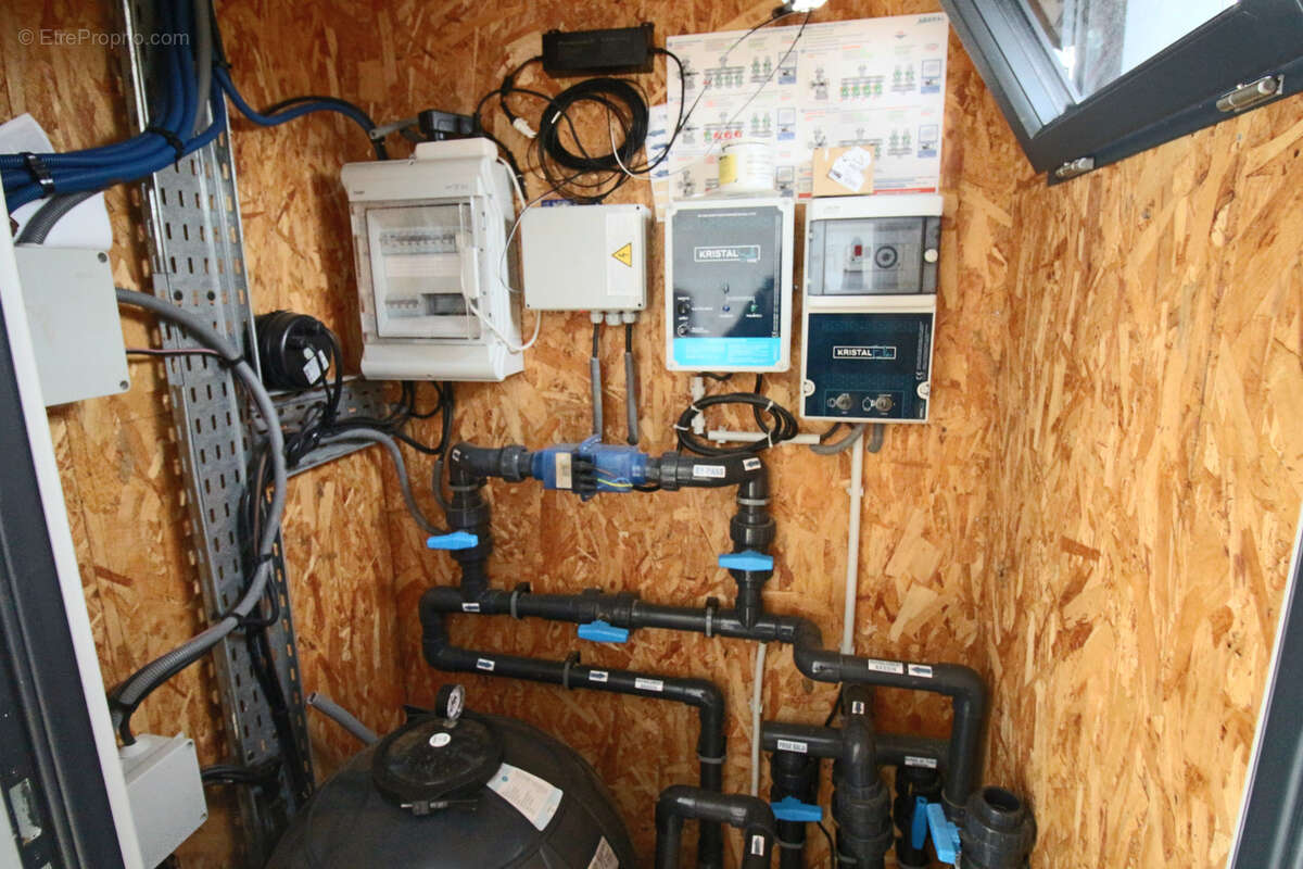 Maison à PUY-L&#039;EVEQUE