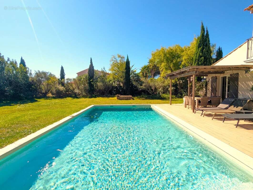 Maison à GRIMAUD