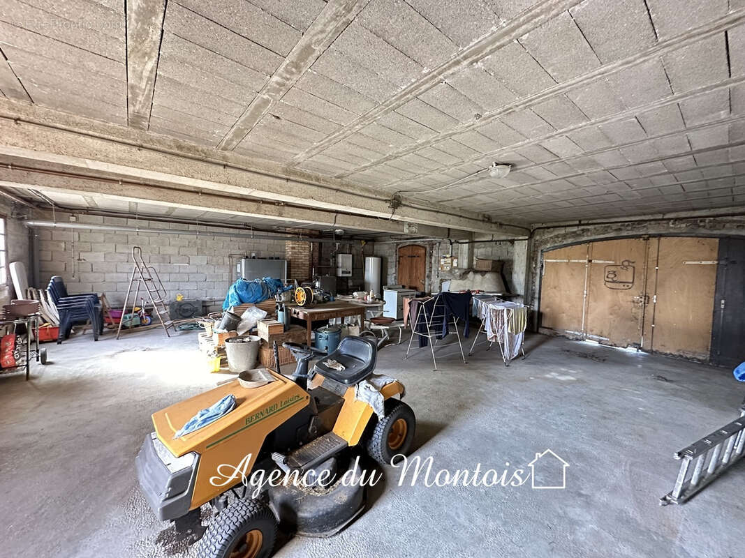 Maison à BRAY-SUR-SEINE