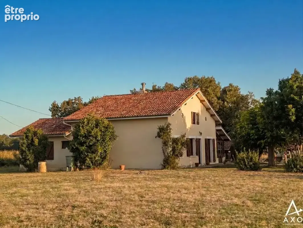 À seulement 10 minutes de Mont-de-Marsan  Maison de 114 m² avec un beau potentiel ! - photo 2