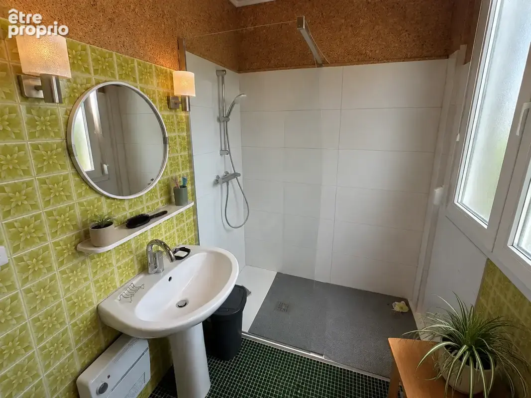 Illkirch Maison de plain pied proche tram et canal - photo 7