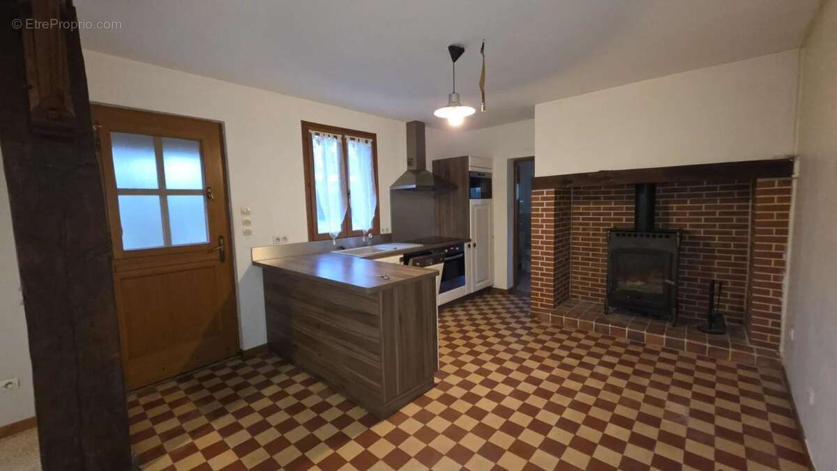 Maison ancienne plain pied  ! baisse de prix ! - photo 4