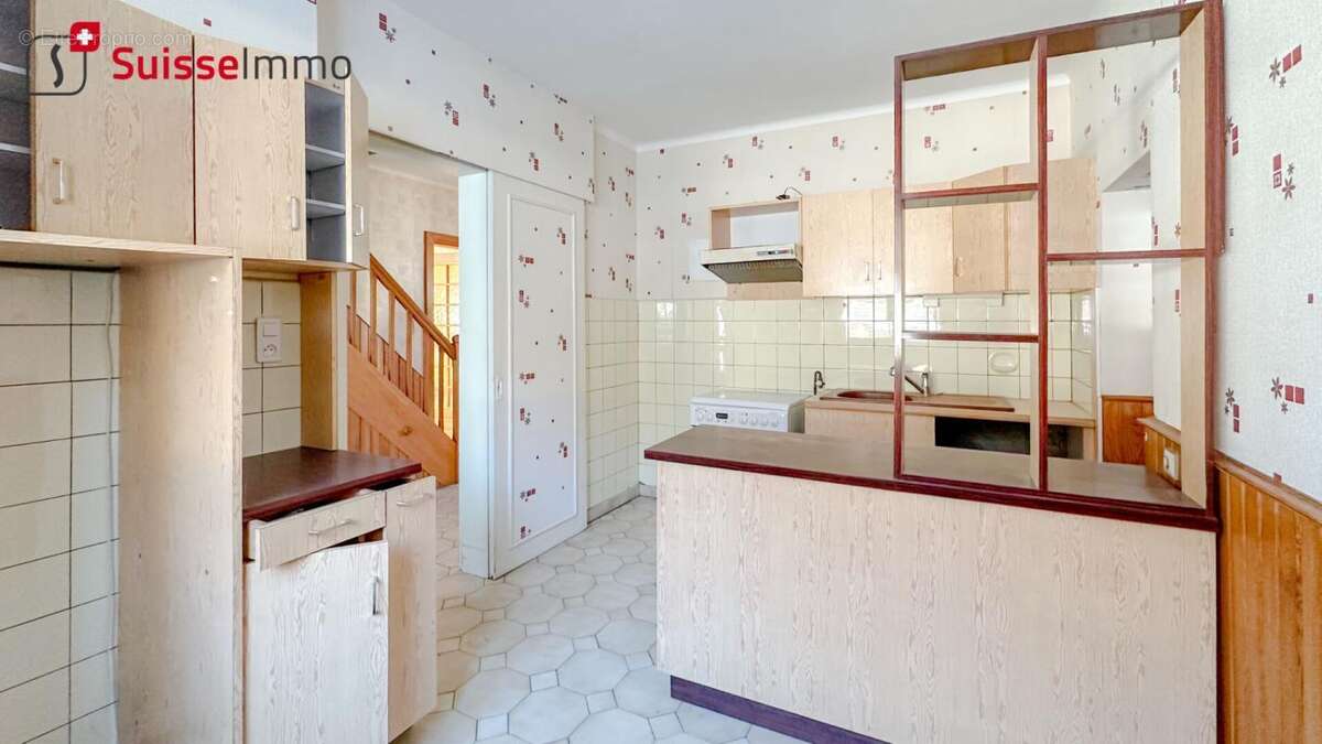 Maison à VOUJEAUCOURT