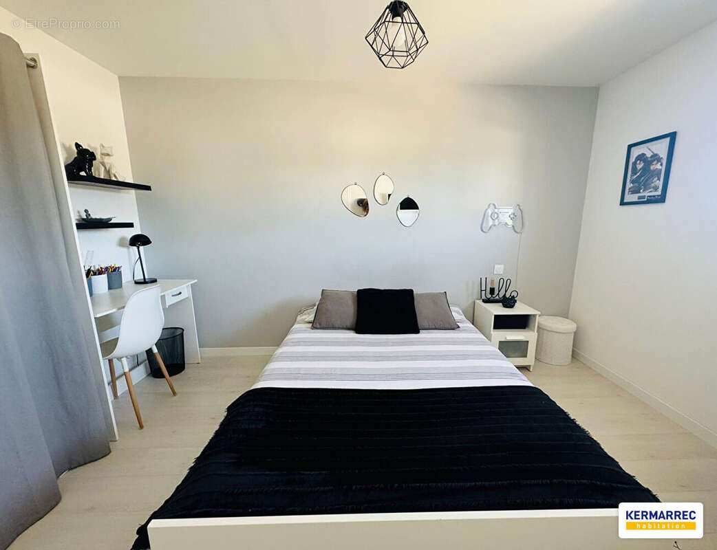 A VENDRE Maison 7 pièces à VITRÉ 199 m² - 624 000  HAI - photo 7