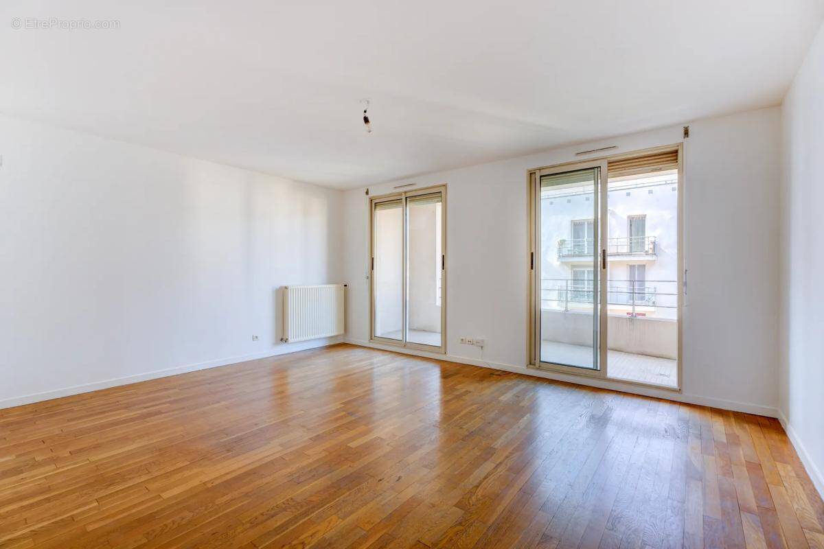 Appartement à LYON-8E