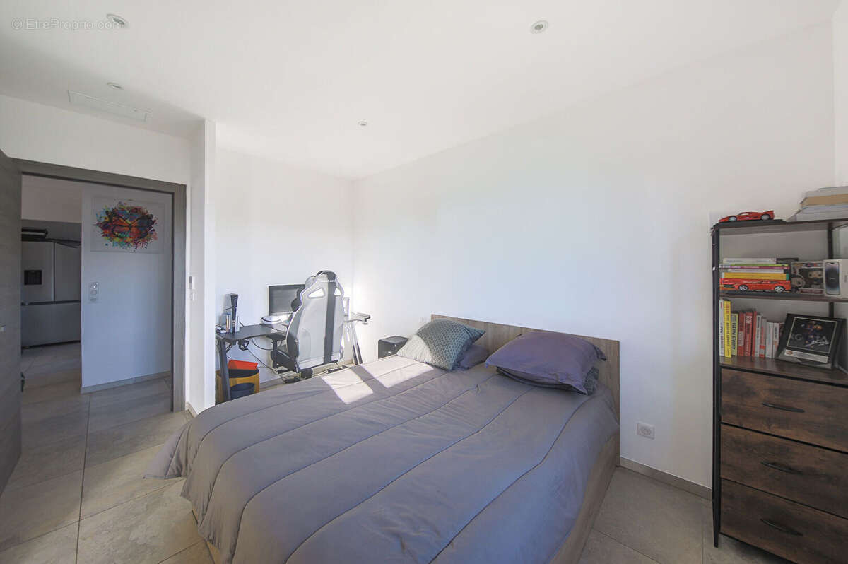 Villa contemporaine à proximité des plages - photo 8