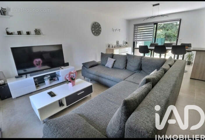 Photo 4 - Maison à SORGUES