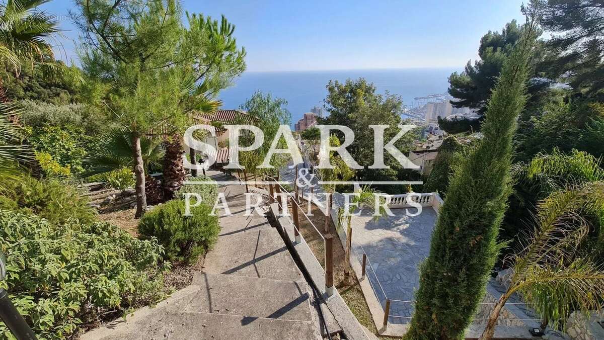 Maison à ROQUEBRUNE-CAP-MARTIN